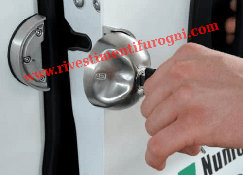 Lucchetti per furgoni - immagine 2